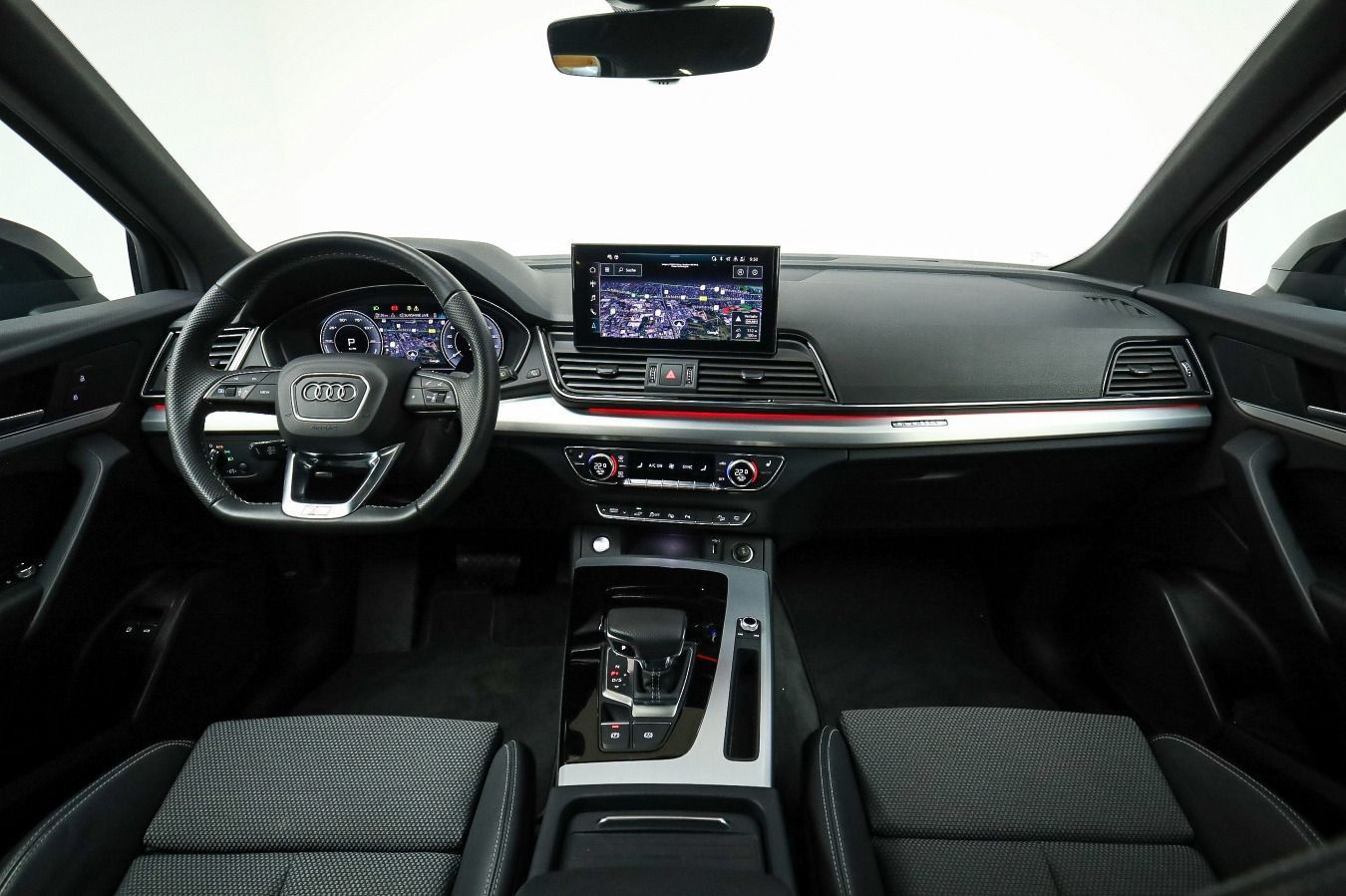 Audi Q5 S line 55 TFSI e qu. AHK, Matrix, Parken, ACC