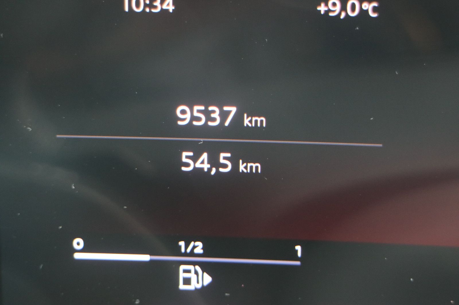 Audi A5 Avant 2,0TFSI-Quattro-S-Line-ACC-AHK-