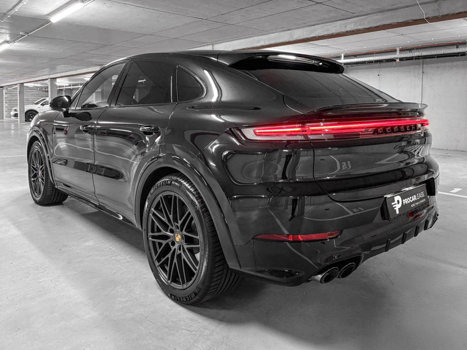 Porsche Cayenne Coupe GTS 4.0 V8/PANO/HEADUP/21/VOLL
