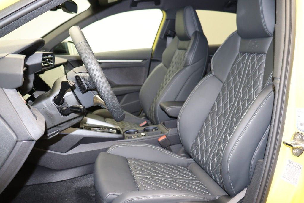 Audi A3 allstreet 35 TFSI - Samsaru's Car Outlet