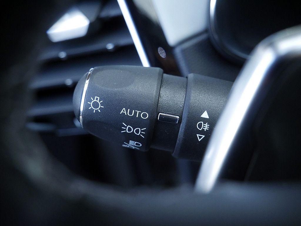 DS Automobiles DS 7 BlueHDi 130 Espirit De Voyage ACC LED 360°