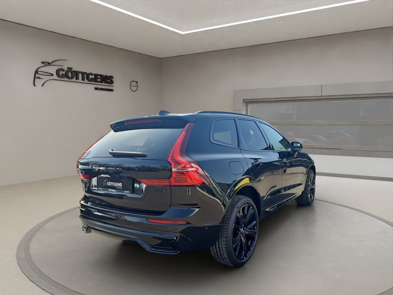 Volvo XC60 B5 AWD Black Edition PLUS LUFT 360° PANO