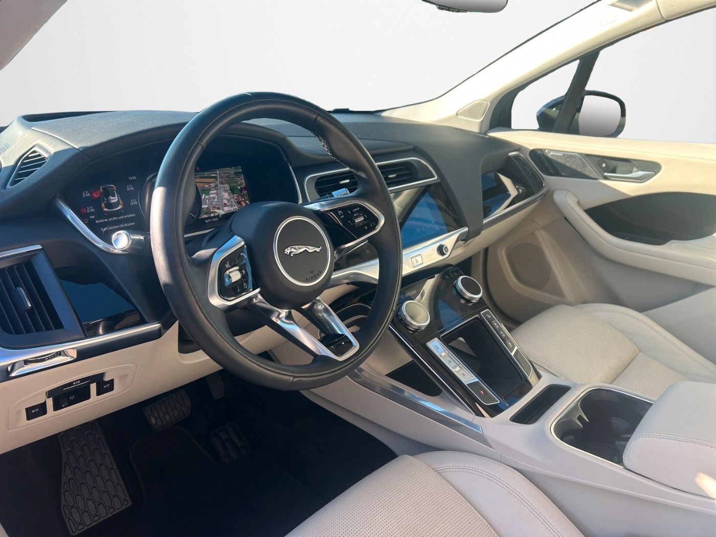 Jaguar I-PACE EV320 SE FLA HUD ParkAss. SpurW SpurH