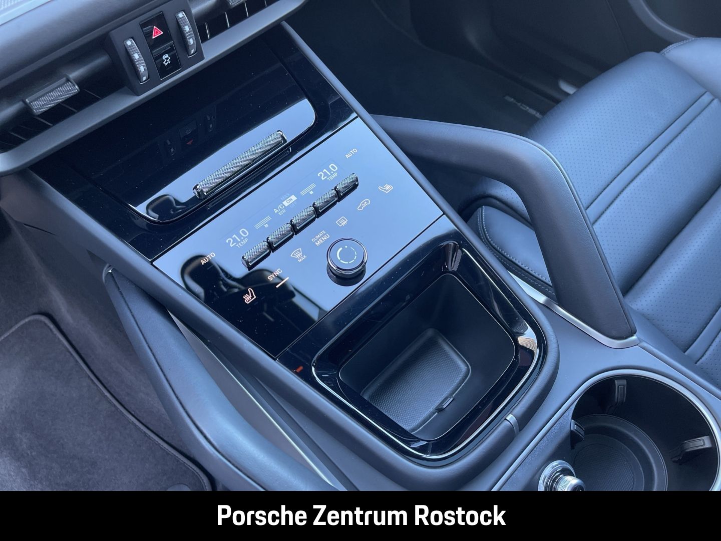 Porsche Cayenne E-Hybrid Coupe BOSE Panorama InnoDrive