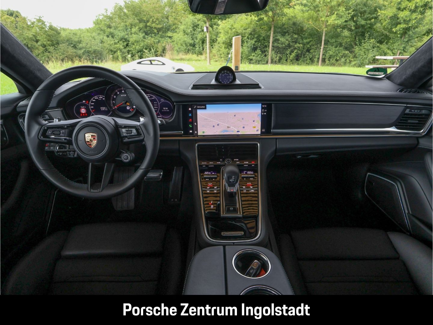 Porsche Panamera GTS Sport Turismo, el AHK, PDCC, Sport
