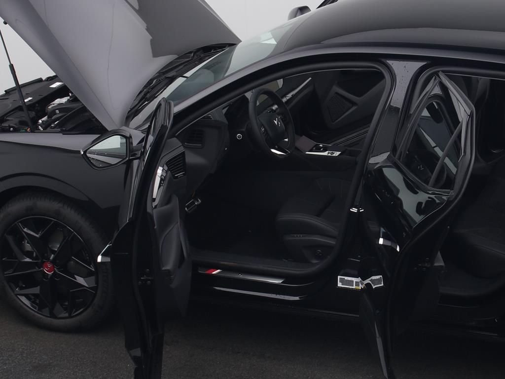DS Automobiles DS4 Performance Line PureTech 130