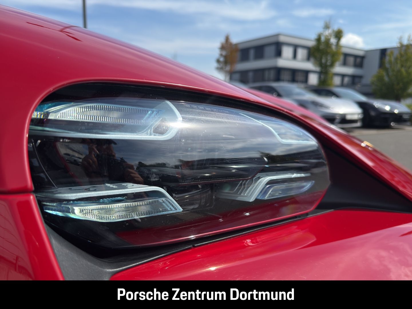 Porsche Taycan GTS Sport Turismo HA-Lenkung InnoDrive