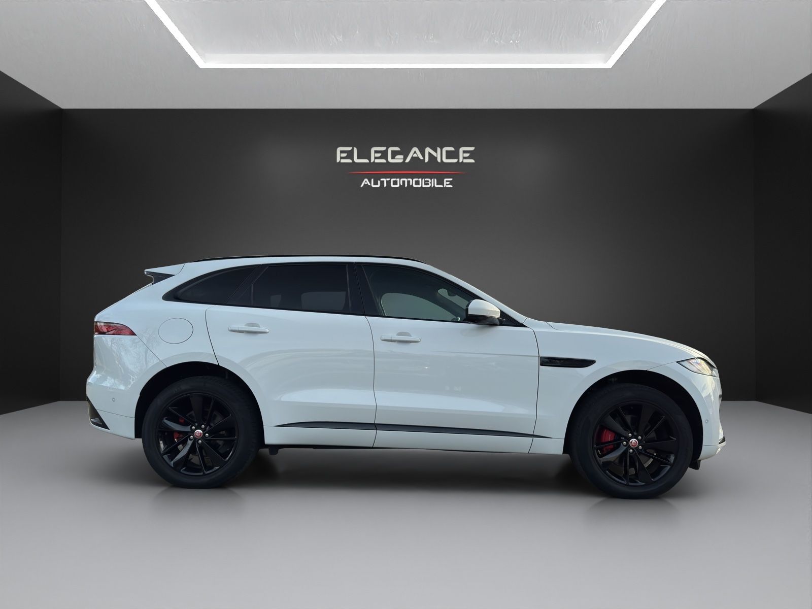 Jaguar F-Pace R-Dynamic SE AWD*Black Pack*Panorama*ACC