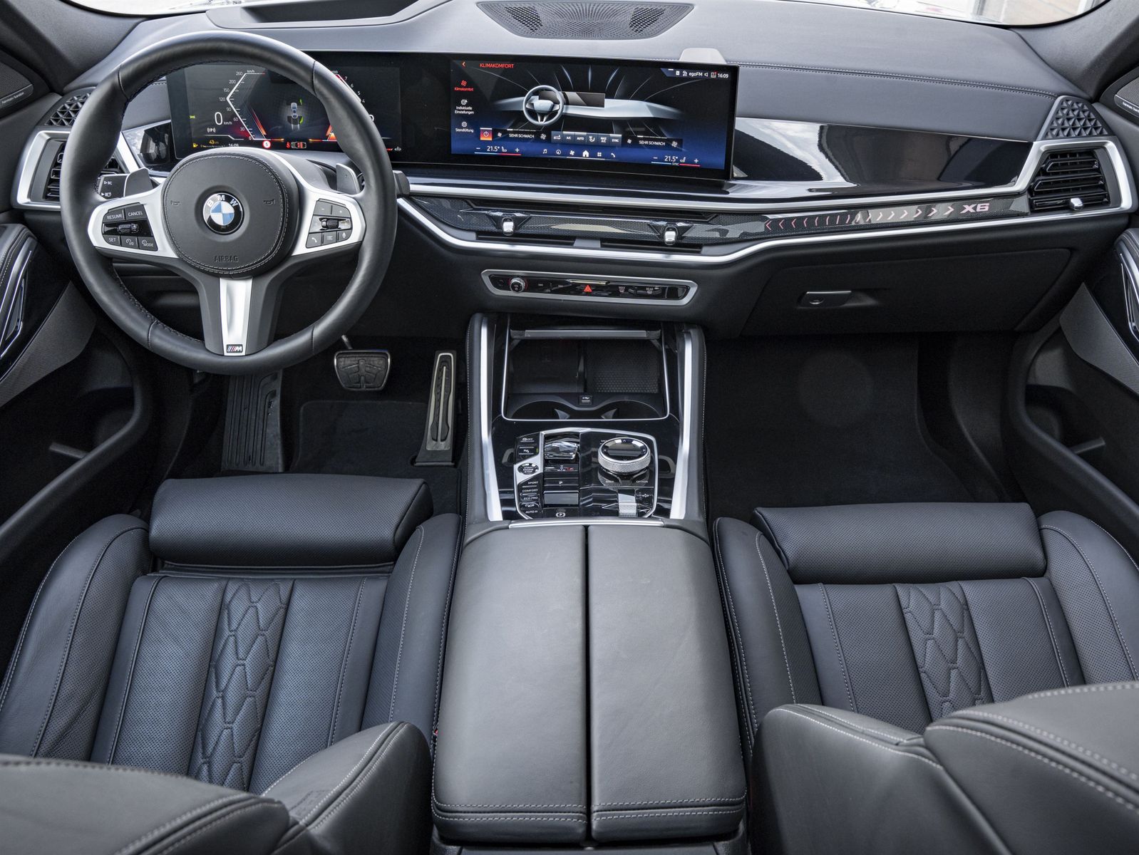 BMW X6 xDrive40i M-Sport Pro 22Z 360° AktLENK LUFTFE