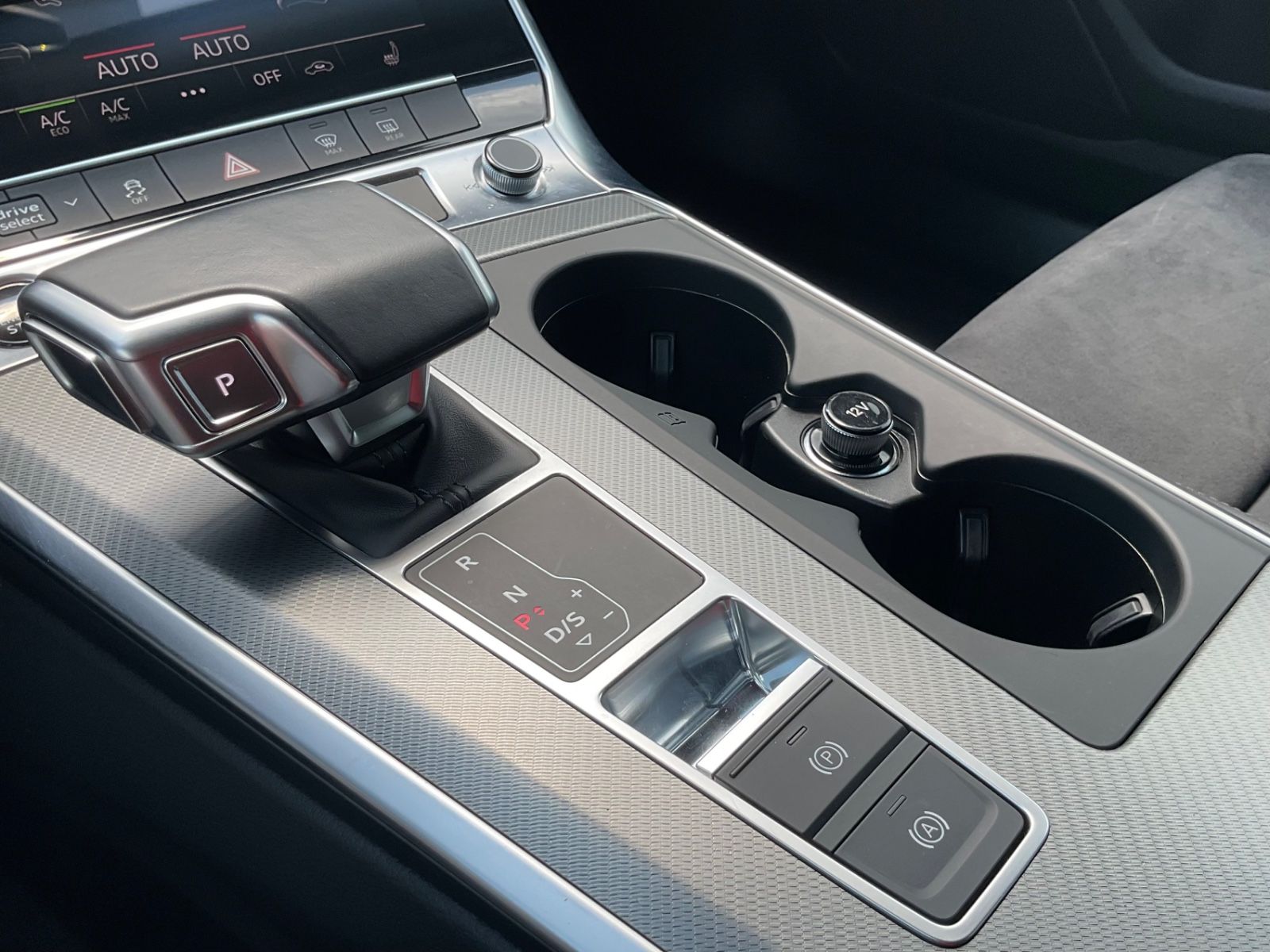Audi A6 Avant 50 TDI quattro Business - Samsaru's Car Outlet