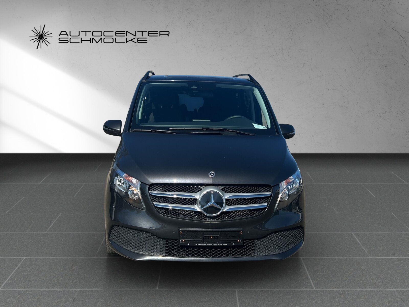 Mercedes-Benz V 220 d EDITION - Samsaru's Car Outlet