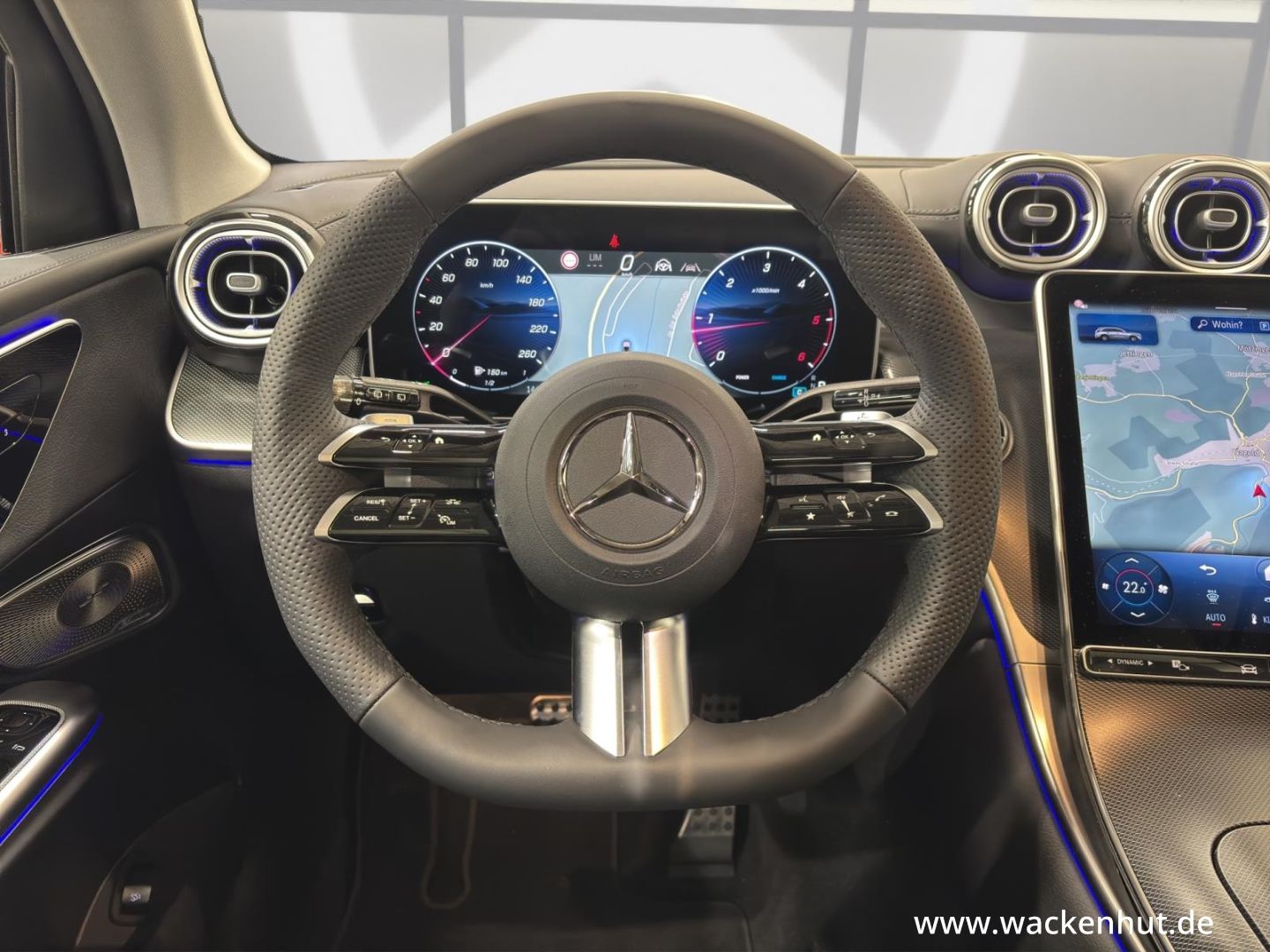 Mercedes-Benz GLC 300 d 4M EDITION AMG LINE NIGHT+AHK+PANO+DIS