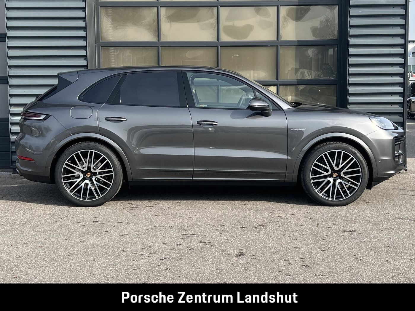 Porsche Cayenne E-Hybrid | Luftfederung | Panorama | AHK