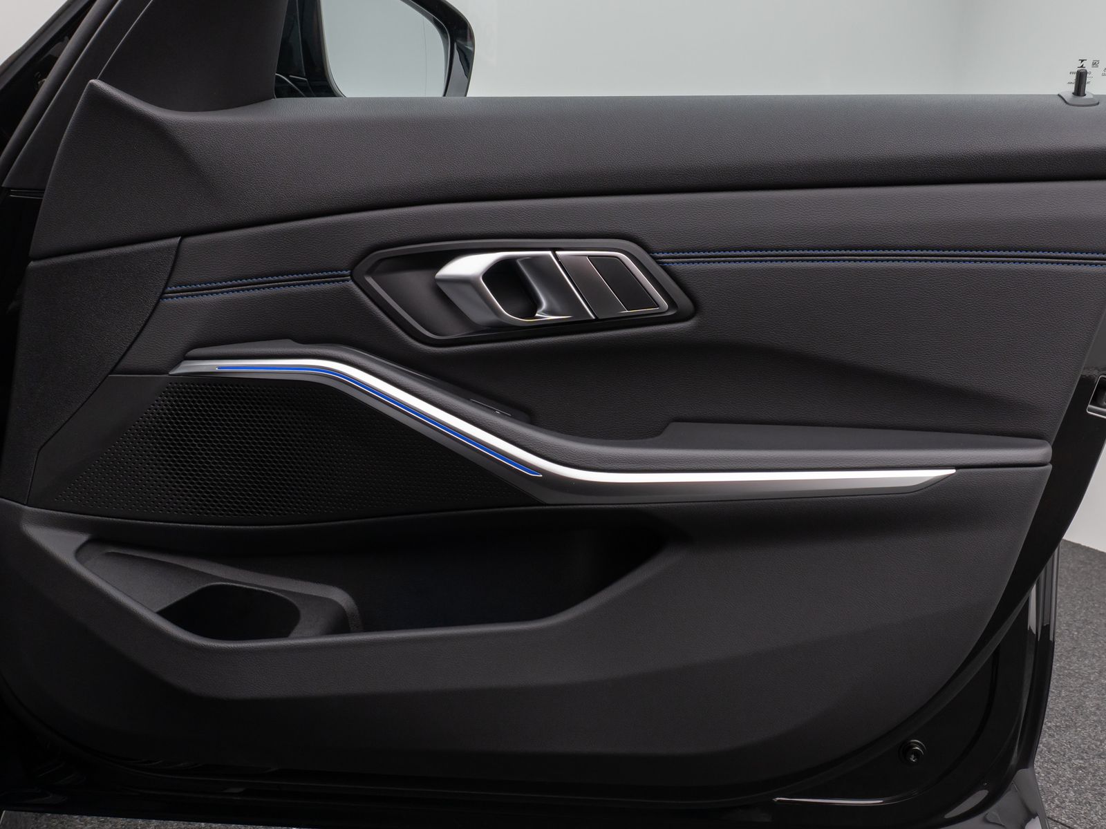 BMW 320d M Sport - Samsaru's Car Outlet