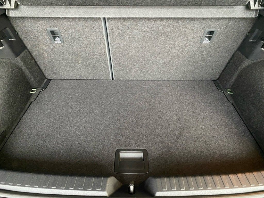 Audi A1 allstreet 30 TFSI ACC+LED+CARPLAY+PRIVACY+VC+