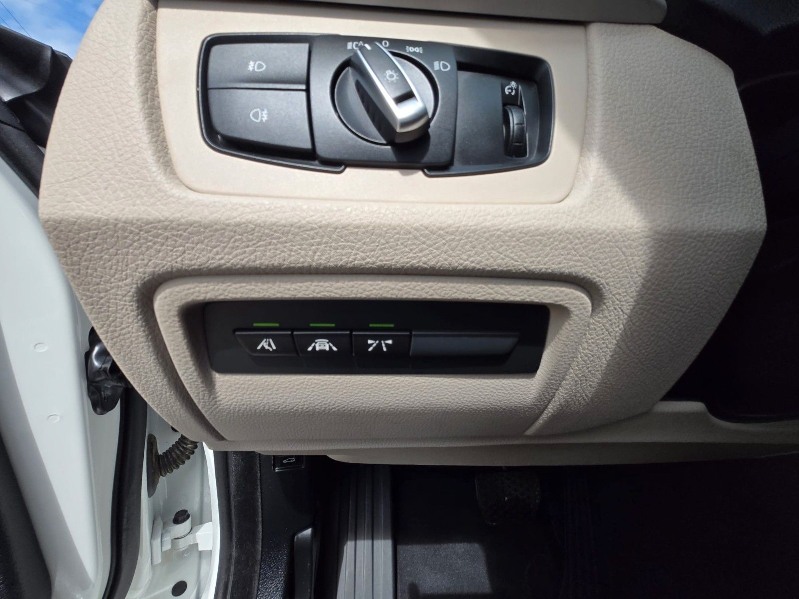 BMW 3 Gran Turismo 330 i xDrive Advantage - Samsaru's Car Outlet