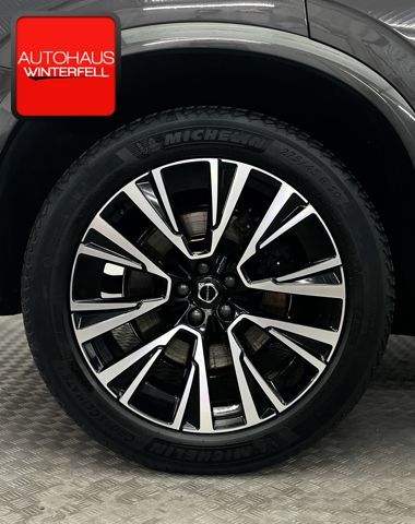 Volvo XC90 T8 PLUS DARK RECH AWD 7SITZ+PANO+AHK+STANDH