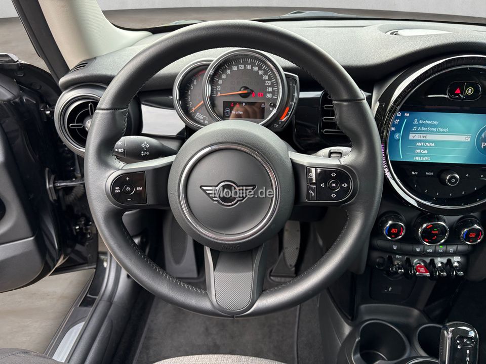 MINI Cooper Classic - Samsaru's Car Outlet