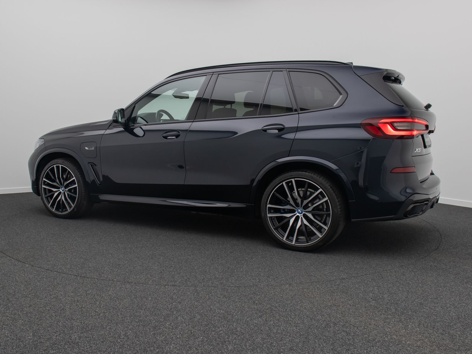 BMW X5 xD45e M Sport 360°Laser HUD DAB HiFi AHK 22"