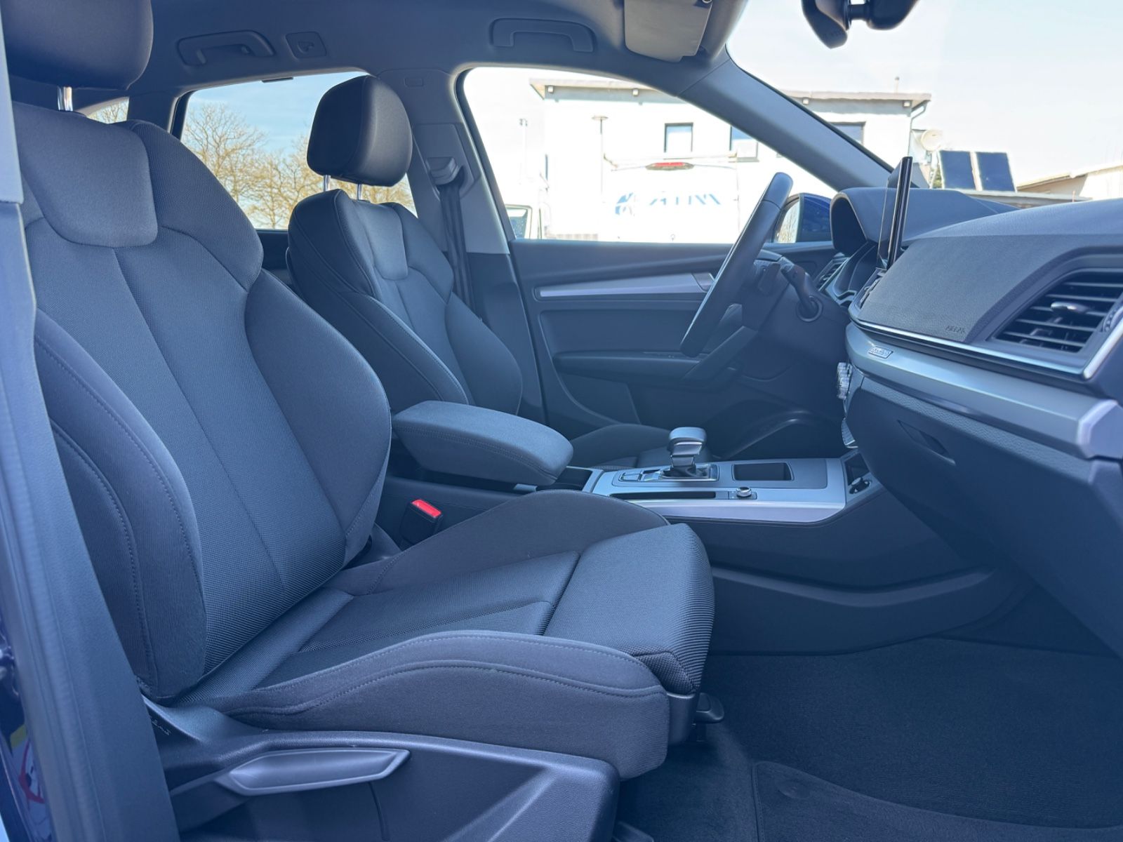 Audi Q5 40 TDI quattro - Samsaru's Car Outlet