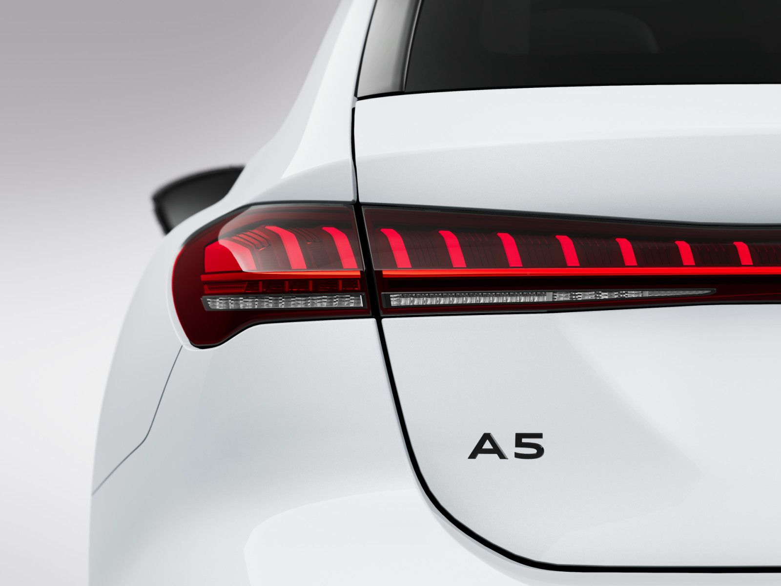 Audi A5 Avant 40 TFSI qu S line edition one S tro*B&O