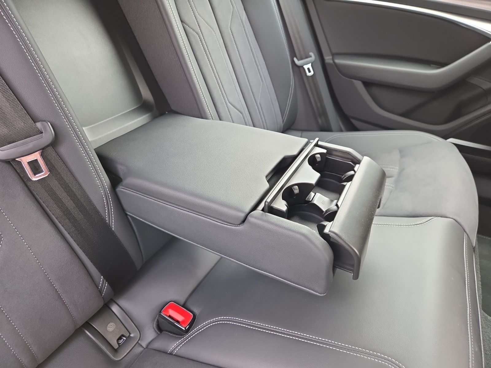 Audi A6 allroad 45 TDI quattro Plus - Samsaru's Car Outlet