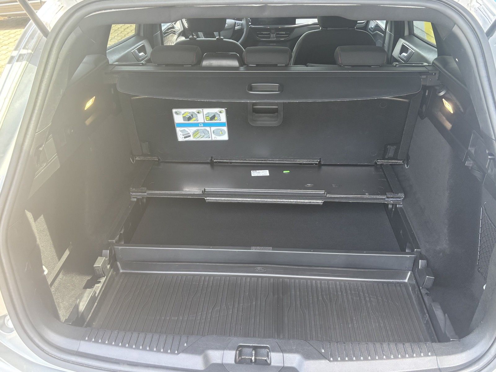 Ford Focus Turnier ST-Line 155PS Rf-Kamera Winter-Pak