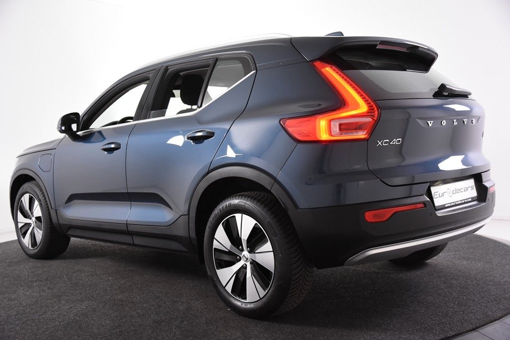 Volvo XC40 T4 Recharge Inscription - Samsaru's Car Outlet