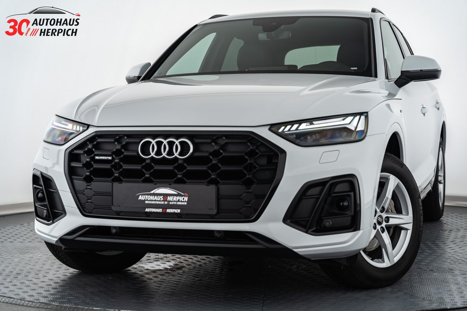 Audi Q5 40 TDI quattro S-Line RFK SHZ DAB NAVI AHK LE