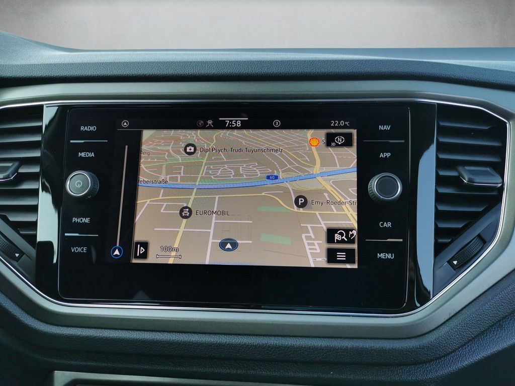 Volkswagen T-Roc 2.0 TDI DSG Style - Samsaru's Car Outlet