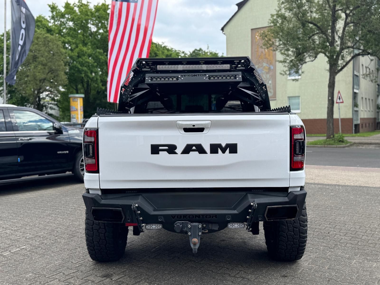 Dodge RAM 1500 6.2l V8 TRX + LPG + NAP Klappenauspuff