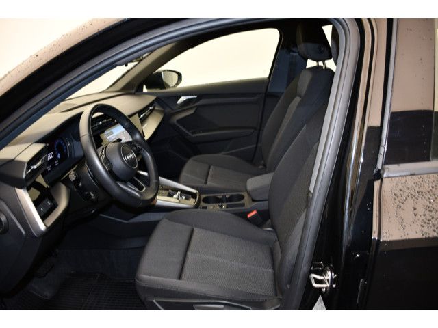 Audi A3 Sportback 30 TFSI S tronic NAVI/LED/CLIMATR/S