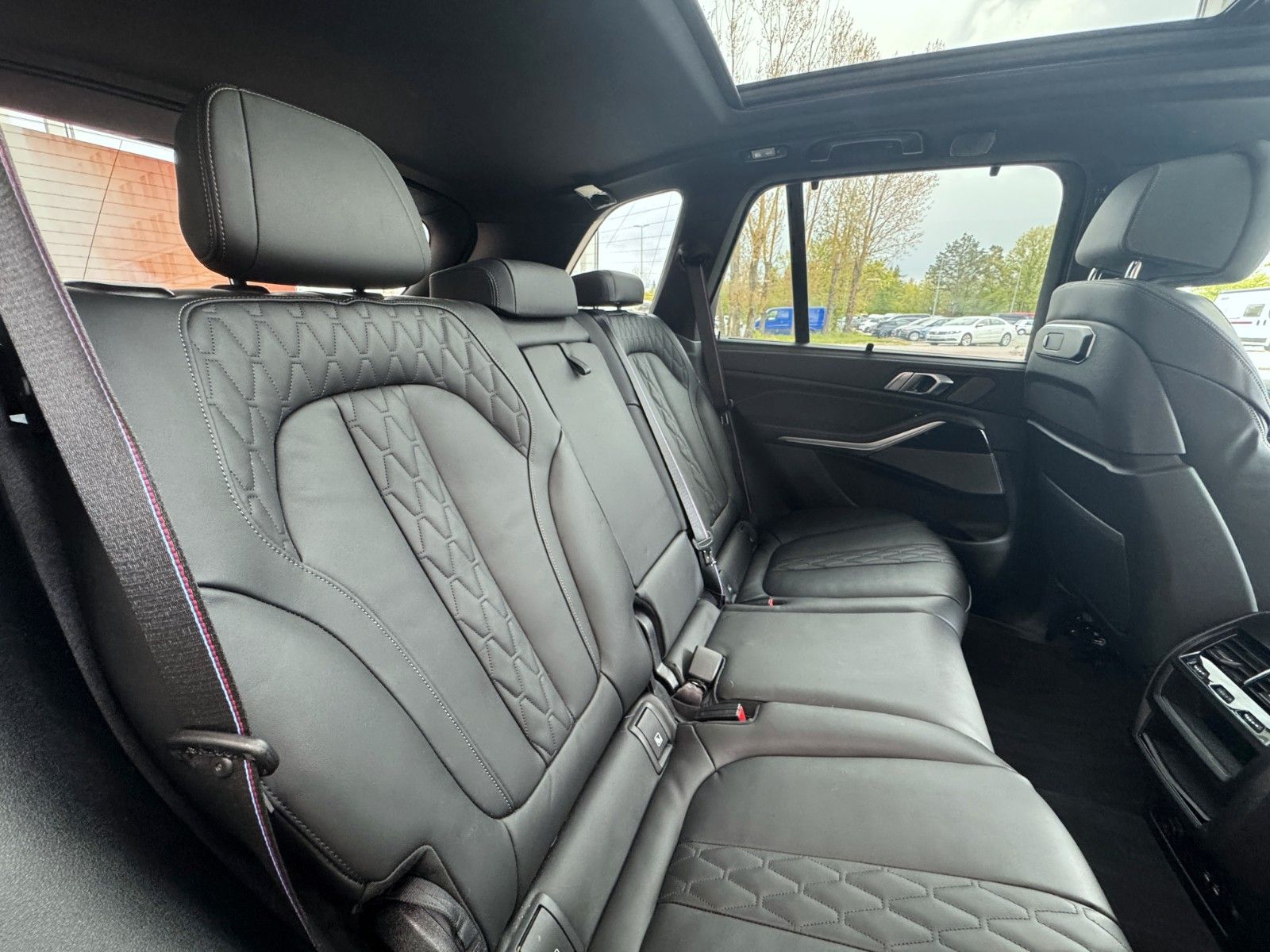 BMW X5 xDrive30d M Sport Pro 7-Sitzer nahezu VOLL!