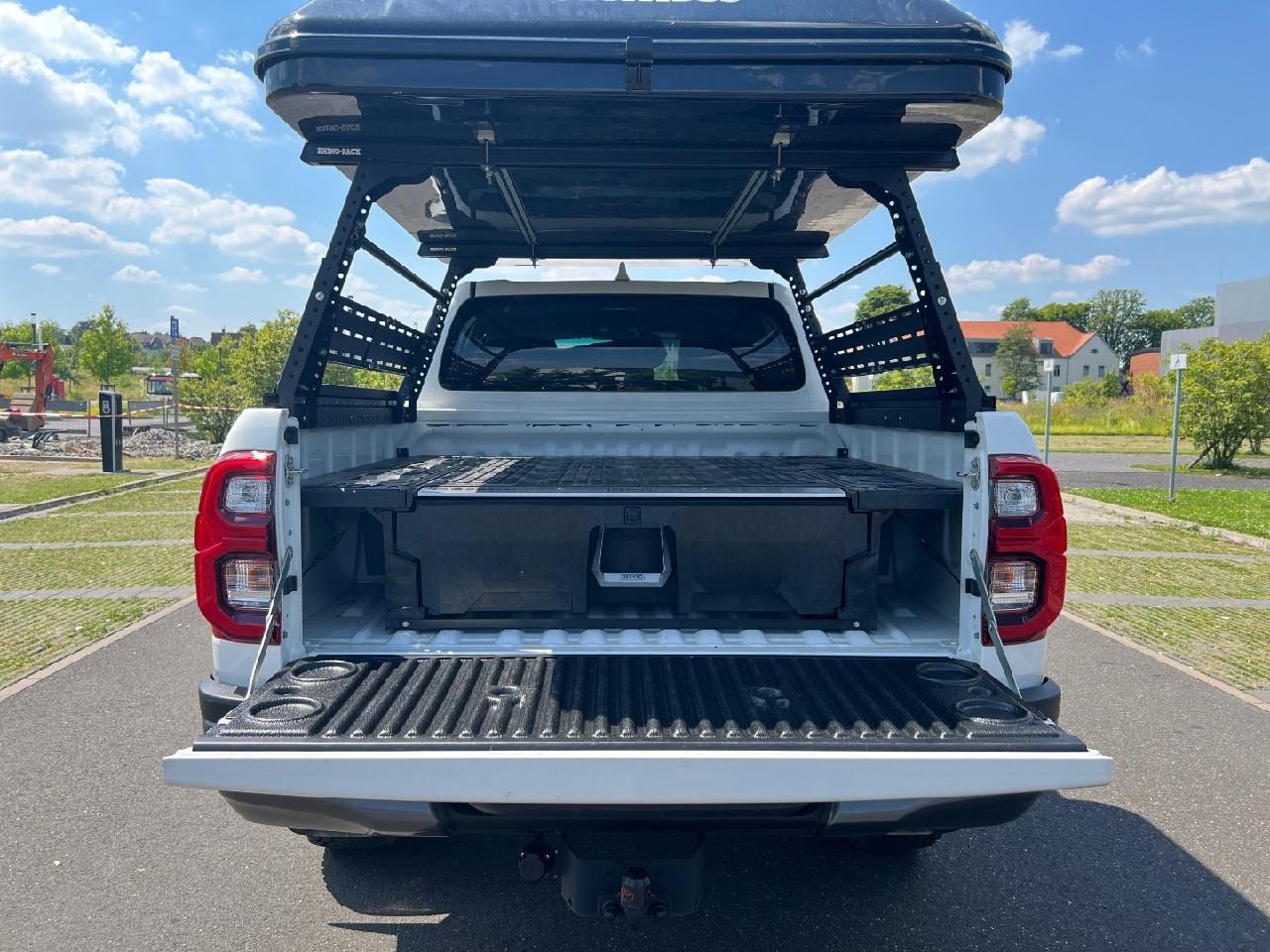 Toyota Hilux Double Cab Style 4x4