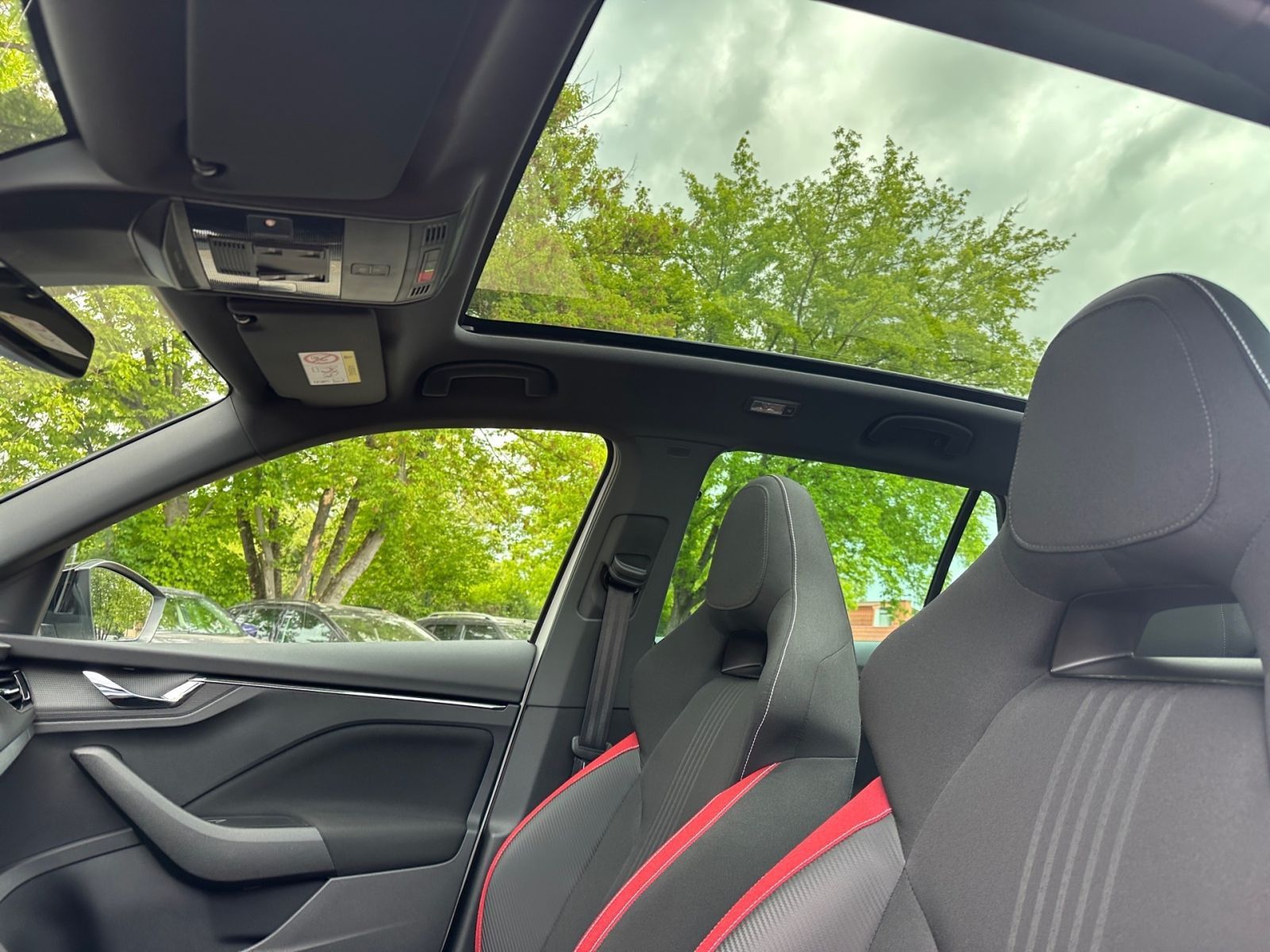 Skoda KAMIQ TSI 1.0 MONTE CARLO - Samsaru's Car Outlet