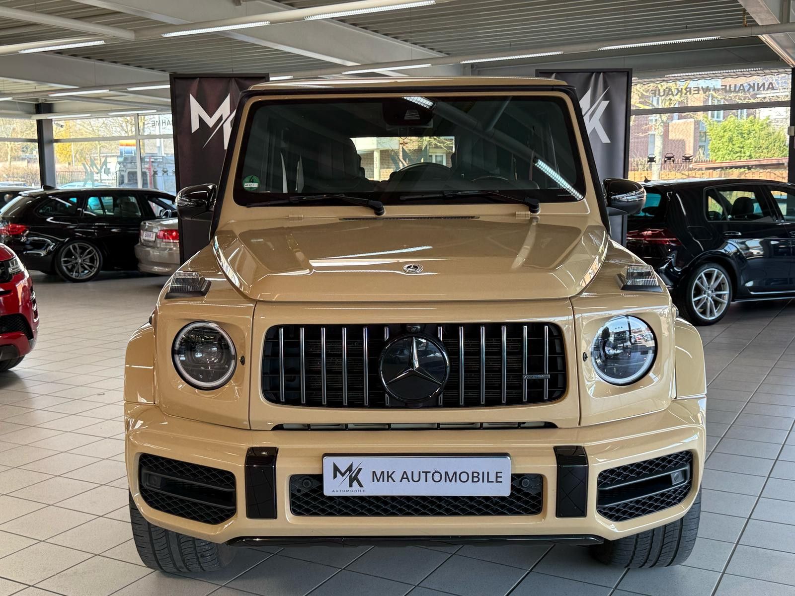 Mercedes-Benz G63 AMG - Samsaru's Car Outlet