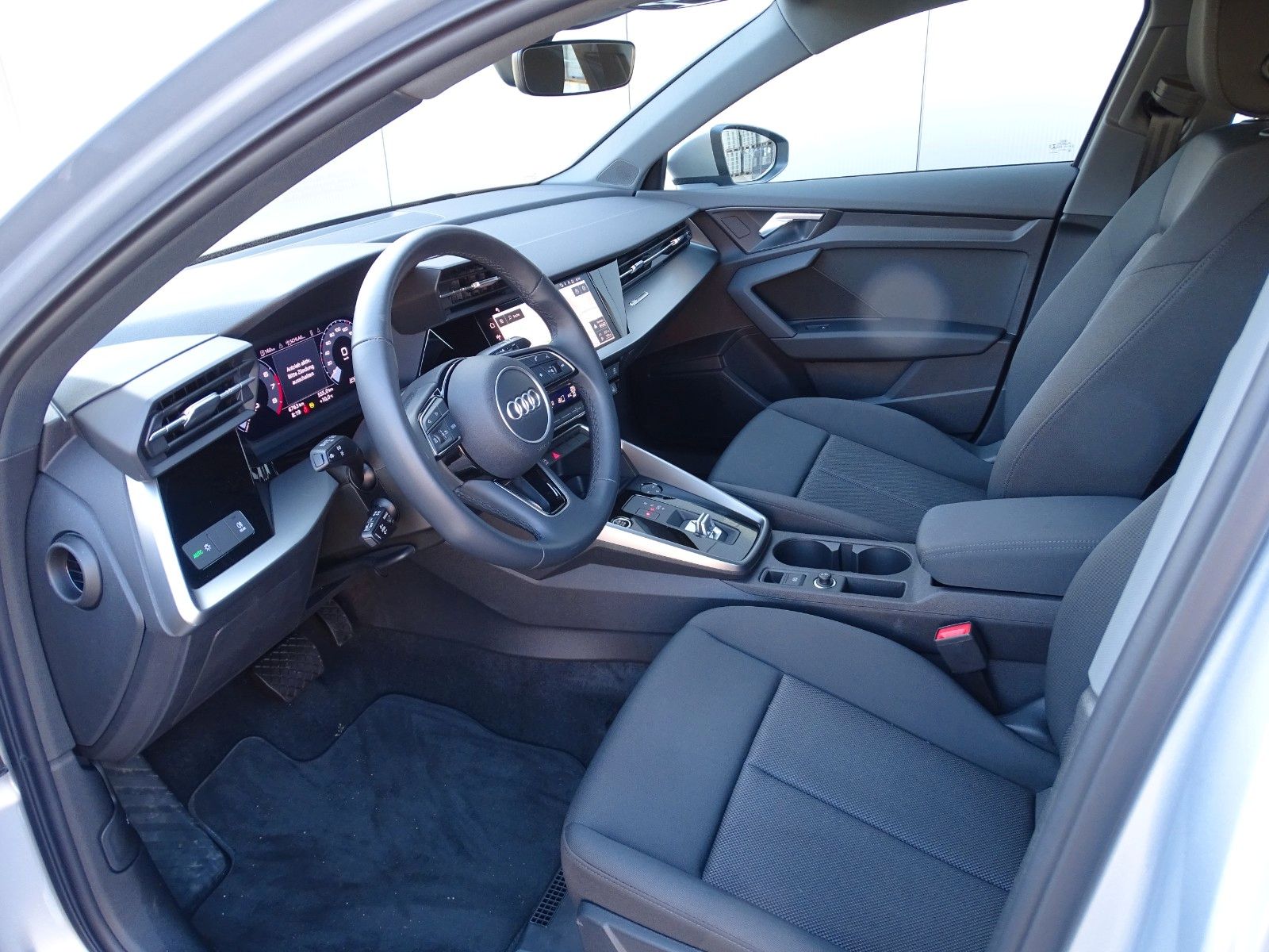 Audi A3 Sportback 35 TFSI advanced DSG LED Navi