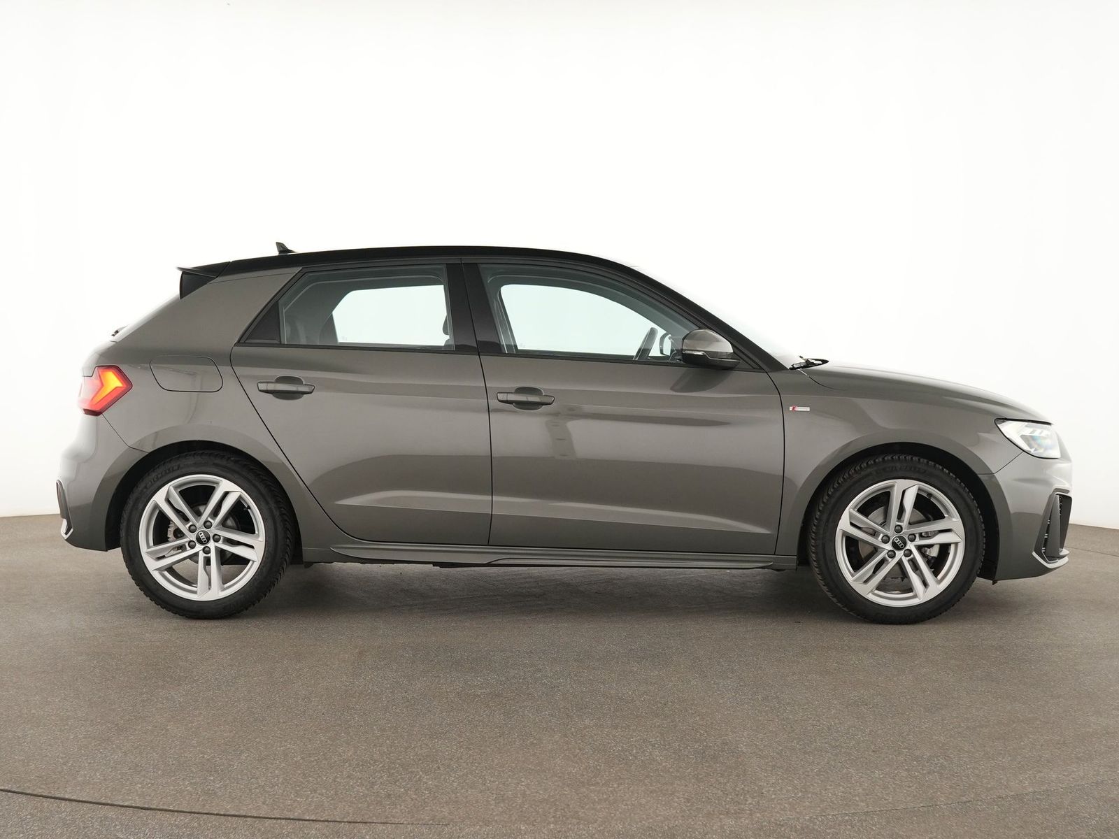 Audi A1 Sportback S-Line LED|Navi Plus|Advanced Key