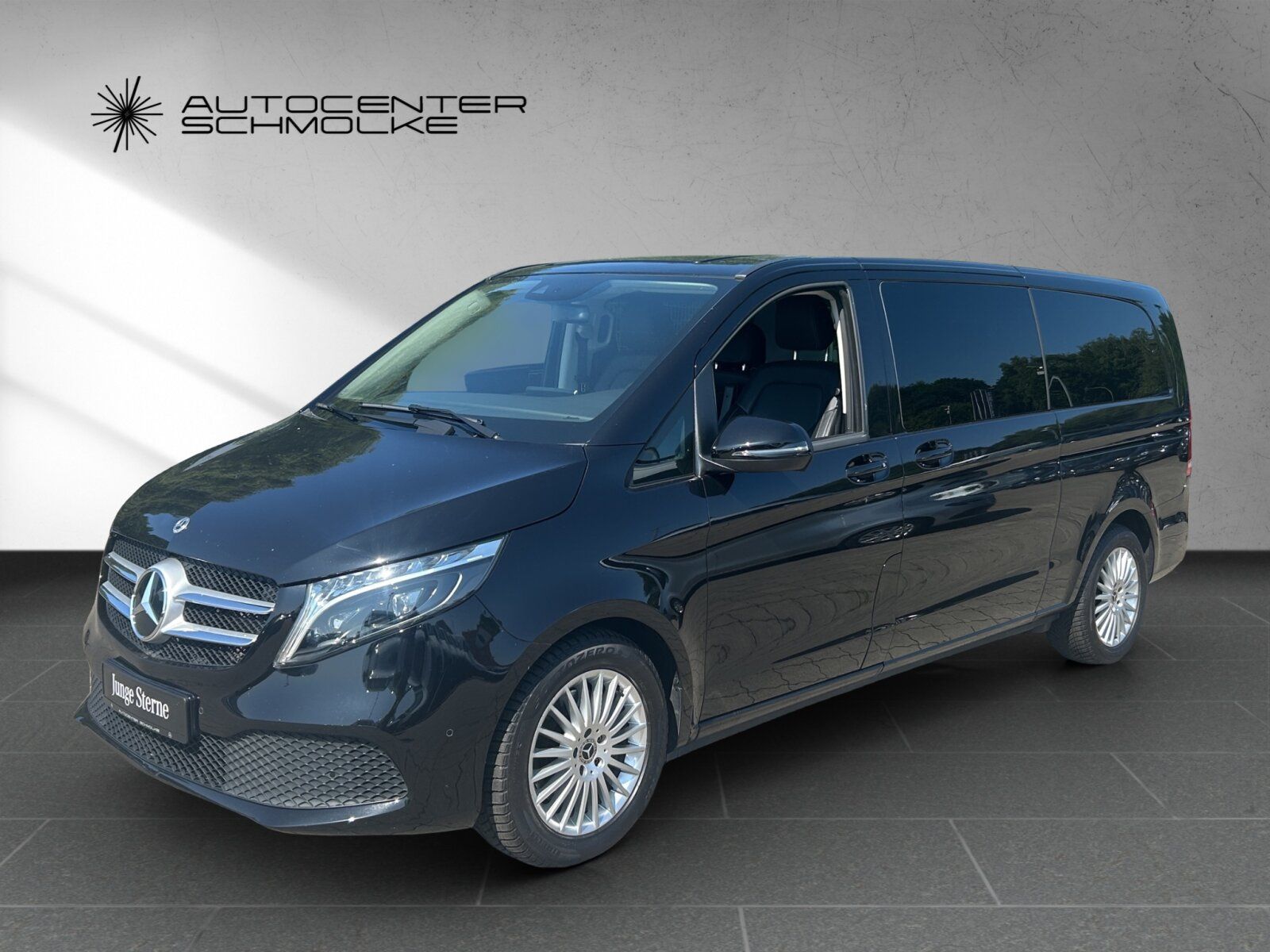 Mercedes-Benz V 300 d - Samsaru's Car Outlet