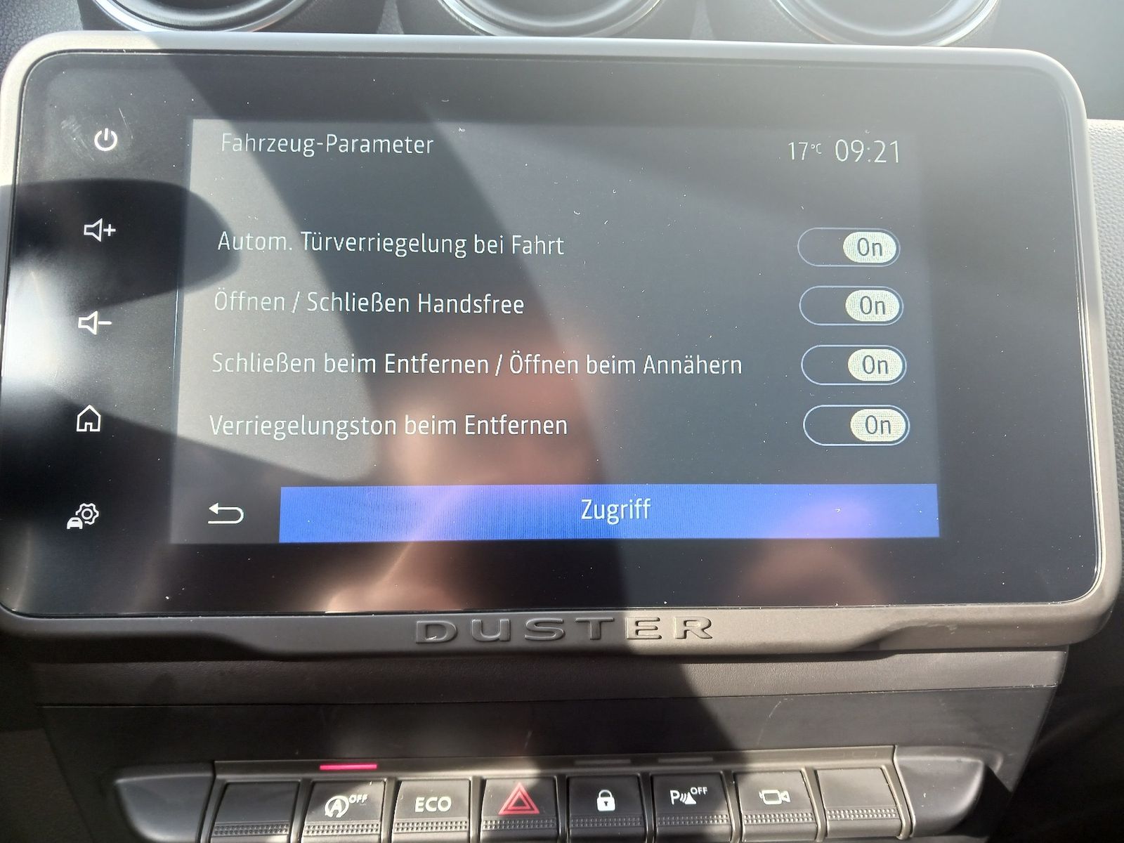 Dacia Duster Prestige TCe 150 EDC - Samsaru's Car Outlet