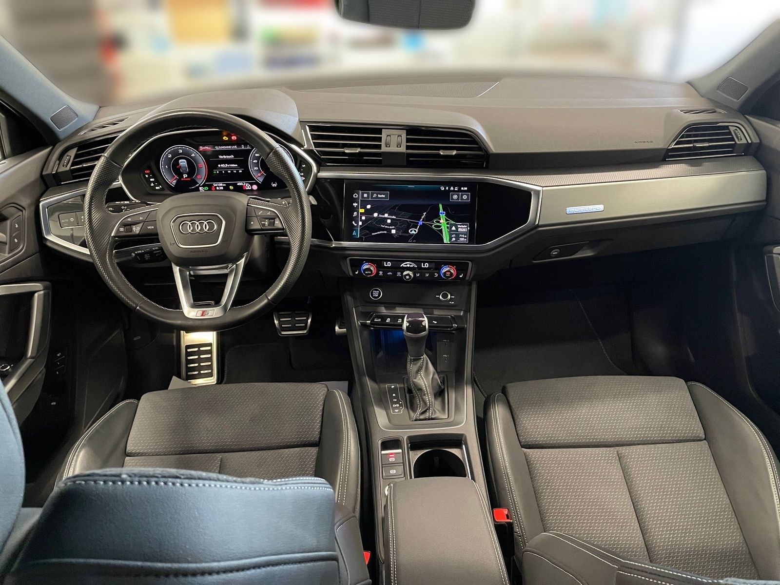 Audi Q3 Sportback 40 TDI quattro S line *AHK*STANDHZG