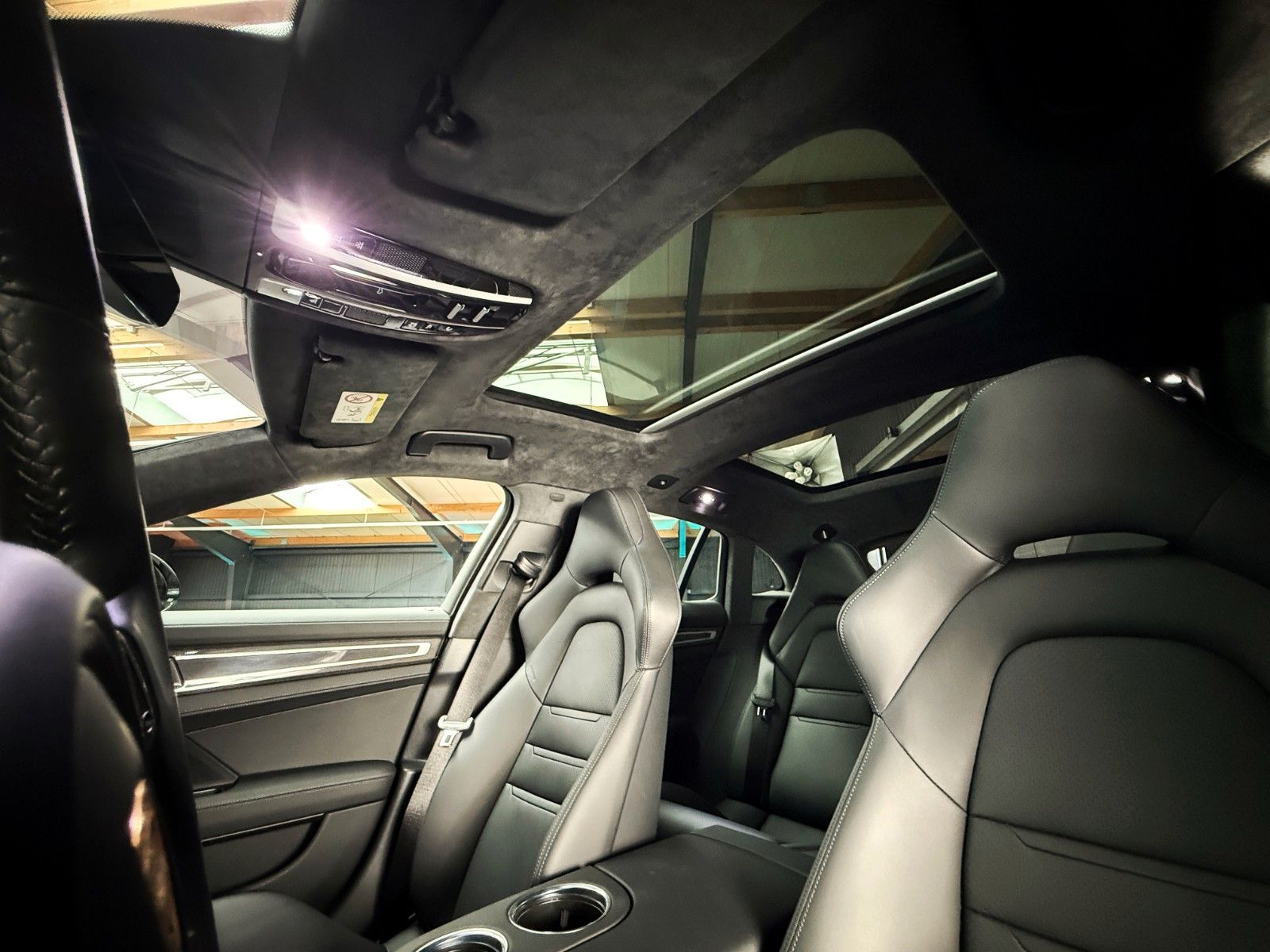 Porsche Panamera Sport Turismo Turbo S + Approved + PCCB
