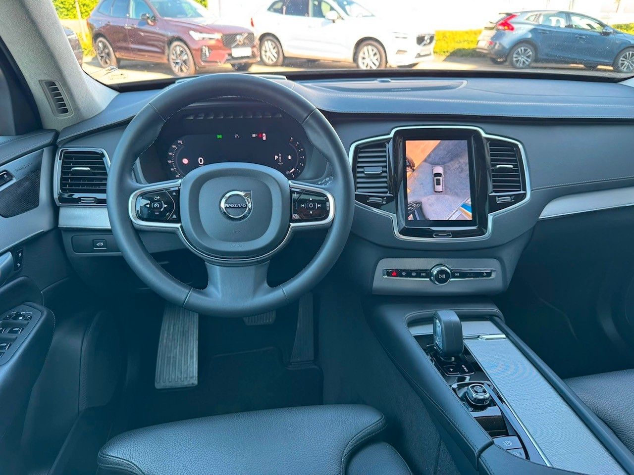 Volvo XC90 B5 D AWD ULTIMATE BRIGHT-360-AHK-Pano-Sthzg