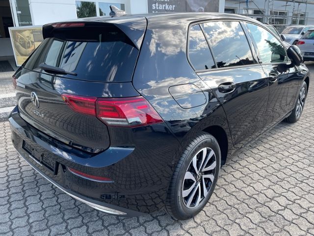 Volkswagen Golf VIII Active 2.0 TDI - Samsaru's Car Outlet