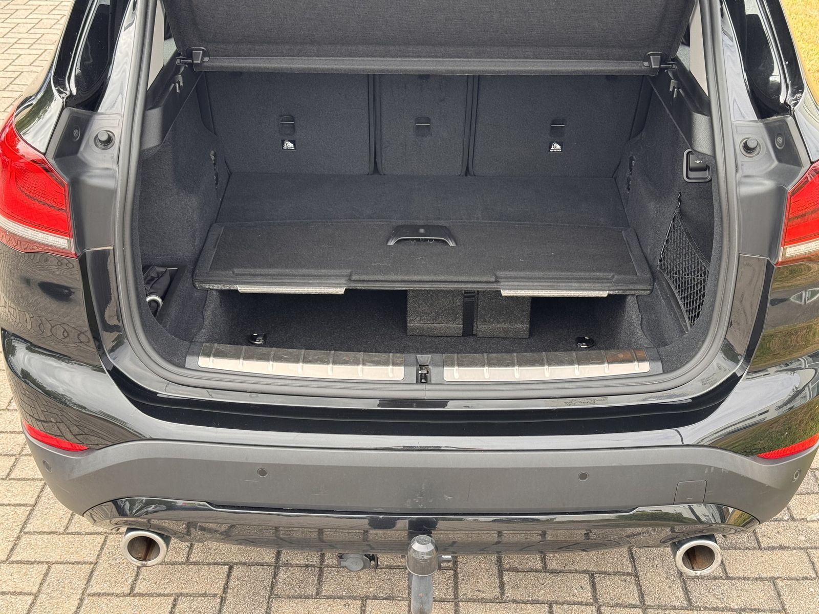 BMW X1 xDrive20d Allrad - Samsaru's Car Outlet