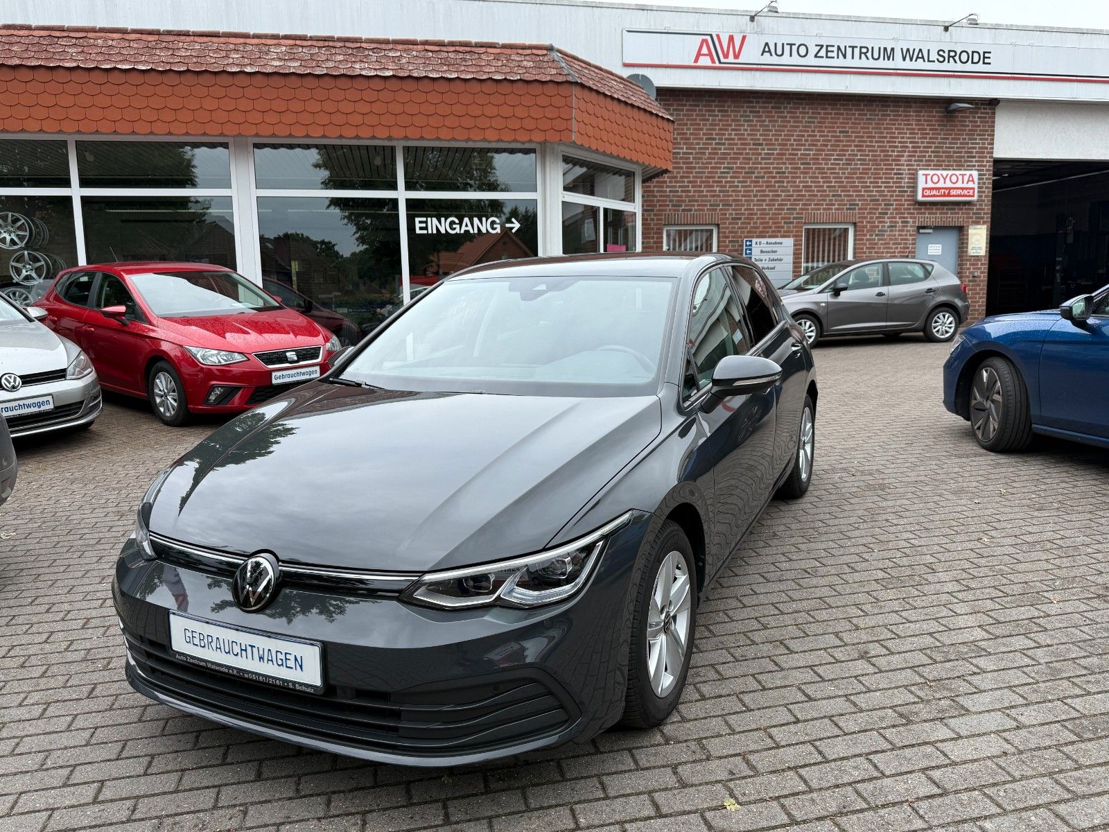 Volkswagen Golf VIII Life - Samsaru's Car Outlet
