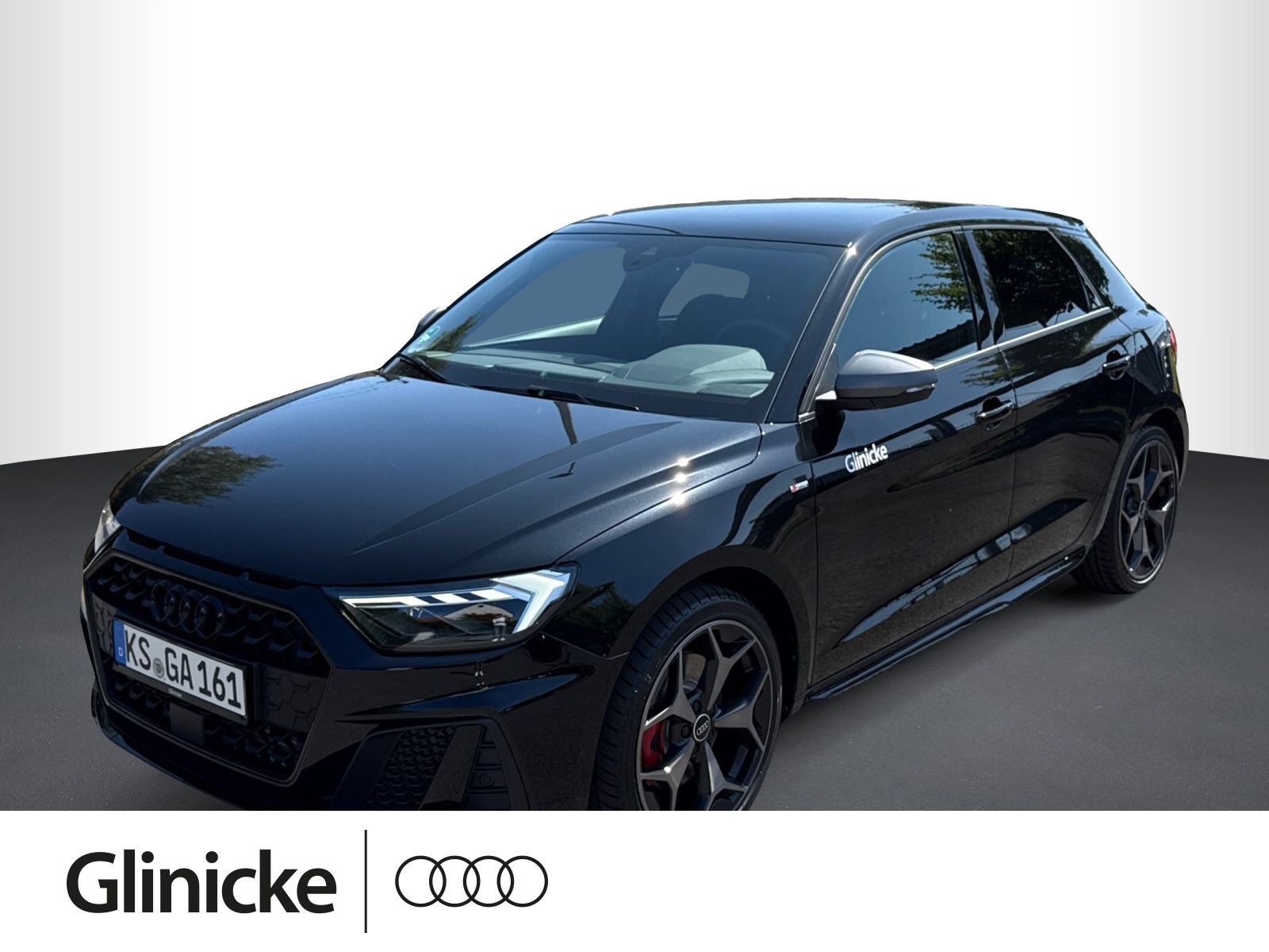 Audi A1 Sportback S line 40 2.0 TFSI DSG, RFK, LED