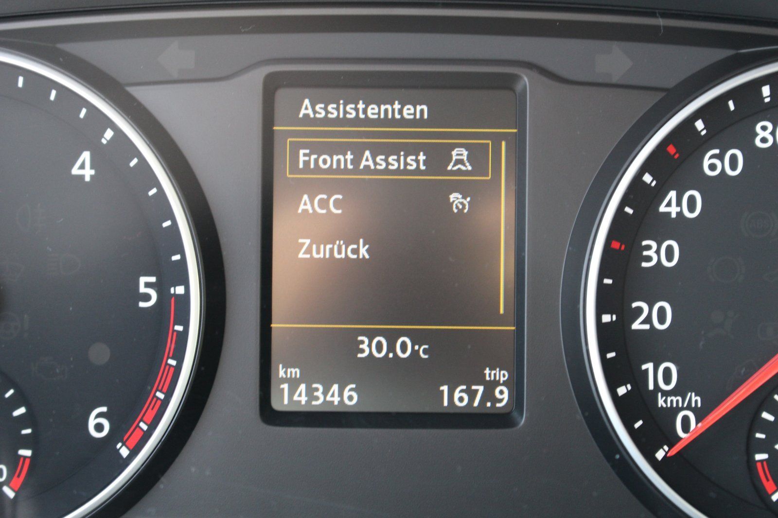 Volkswagen T6 Multivan 2.0 TDI Join - Samsaru's Car Outlet