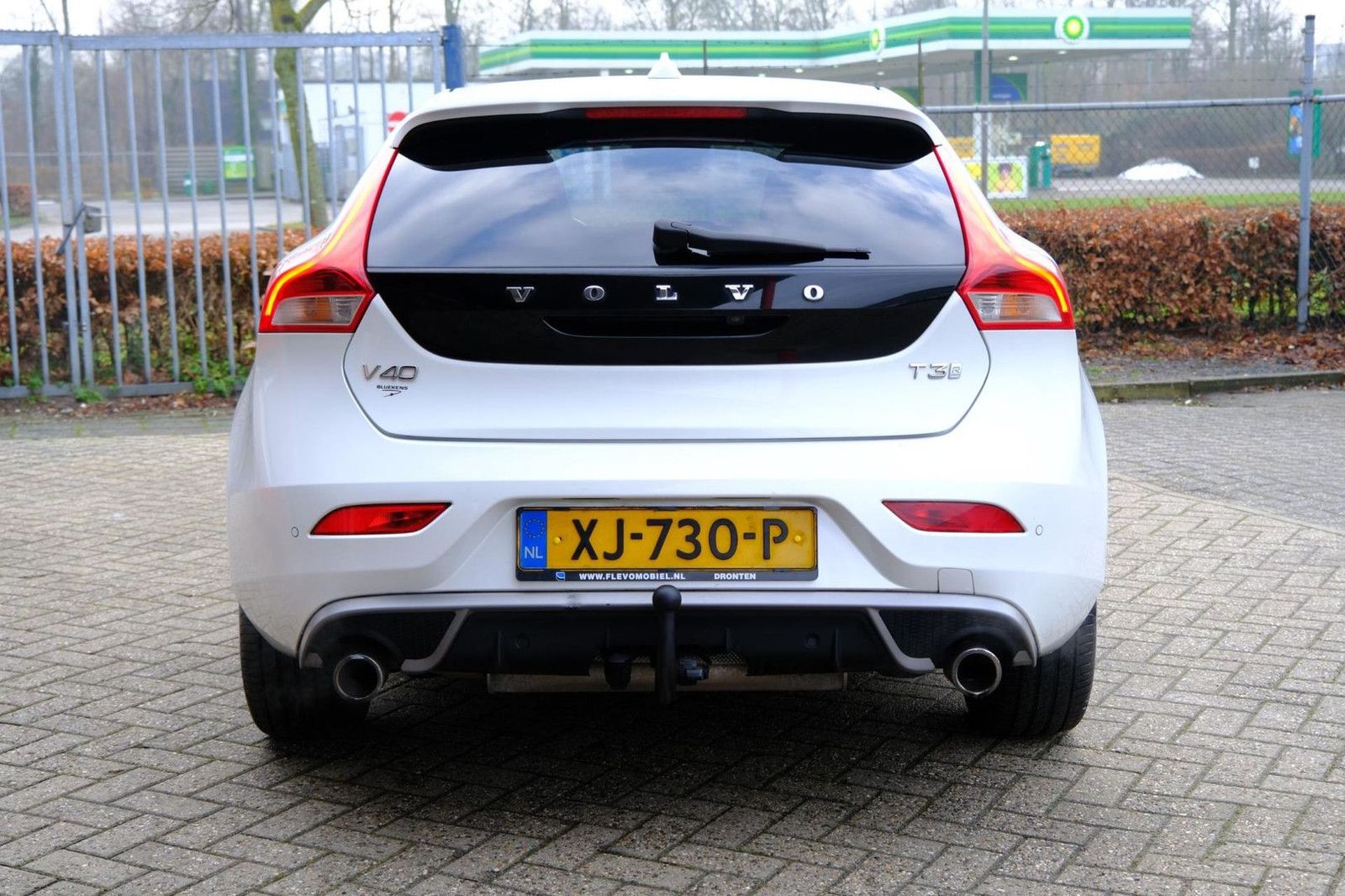 Volvo V40 1.5 T3 Polar+ Sport Aut. Pano|Leder-Alcant|C