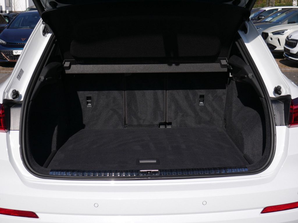 Audi Q3 40 TDI quattro advanced S-LINE - Samsaru's Car Outlet